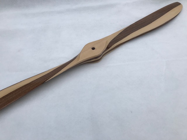 Dřevěná vrtule model